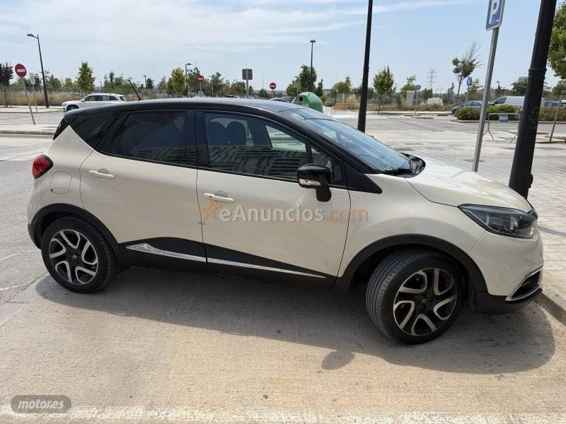 Renault Captur eco2 Intens dCI 90 de 2014 con 80.000 Km por 9.390 EUR. en Valencia