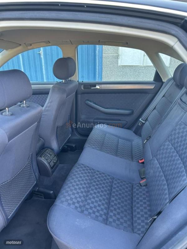 Audi A6 1.8T de 2003 con 178.000 Km por 3.300 EUR. en Zaragoza