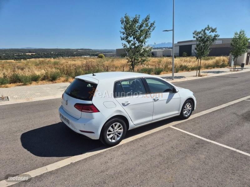 Volkswagen Golf 1.6TDI de 2018 con 206.000 Km por 10.900 EUR. en Barcelona