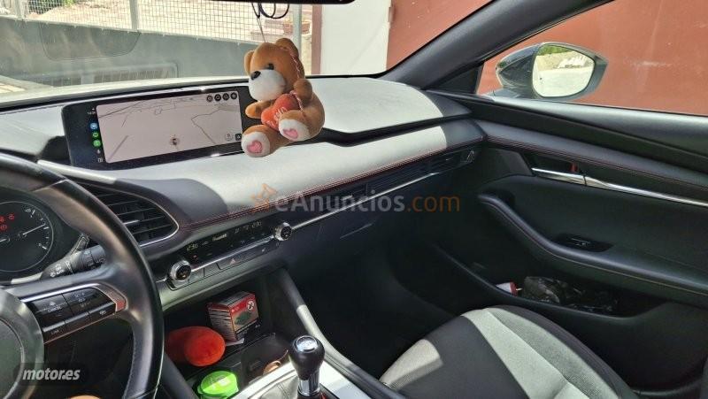 Mazda Mazda3 e-skyactiveG homura de 2023 con 35.000 Km por 22.900 EUR. en Murcia