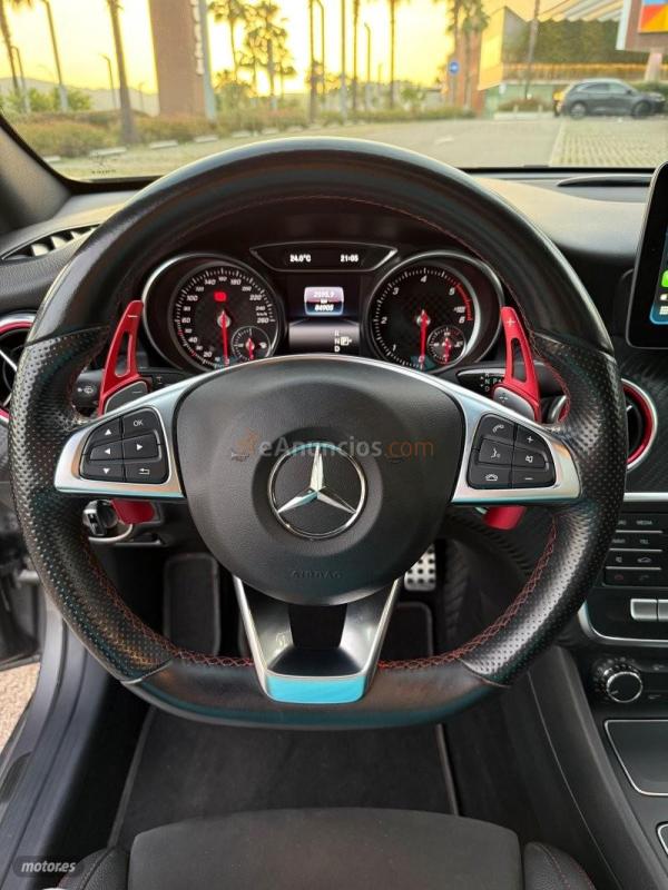 Mercedes Clase A A 180 d de 2017 con 84.000 Km por 18.900 EUR. en Barcelona