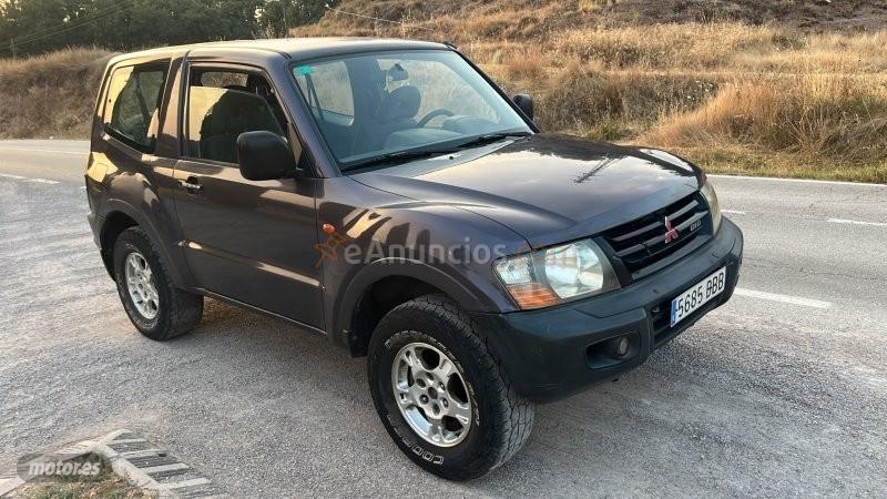 Mitsubishi Montero 3.2 DID 165Cv 3 puertas GLX de 2000 con 405.000 Km por 6.950 EUR. en Barcelona
