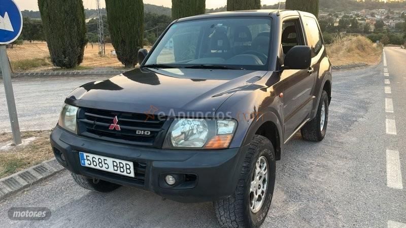Mitsubishi Montero 3.2 DID 165Cv 3 puertas GLX de 2000 con 405.000 Km por 6.950 EUR. en Barcelona