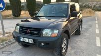 Mitsubishi Montero 3.2 DID 165Cv 3 puertas GLX de 2000 con 405.000 Km por 6.950 EUR. en Barcelona