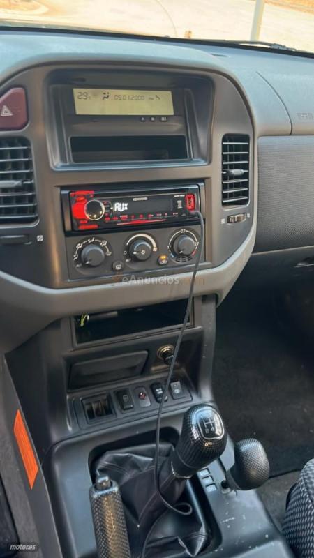 Mitsubishi Montero 3.2 DID 165Cv 3 puertas GLX de 2000 con 405.000 Km por 6.950 EUR. en Barcelona