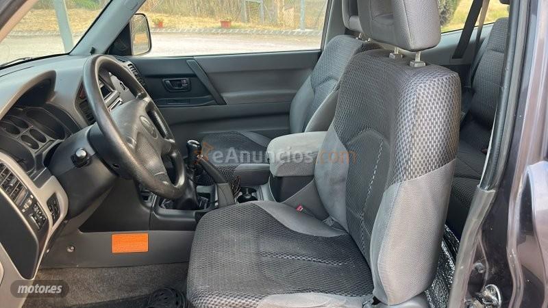 Mitsubishi Montero 3.2 DID 165Cv 3 puertas GLX de 2000 con 405.000 Km por 6.950 EUR. en Barcelona