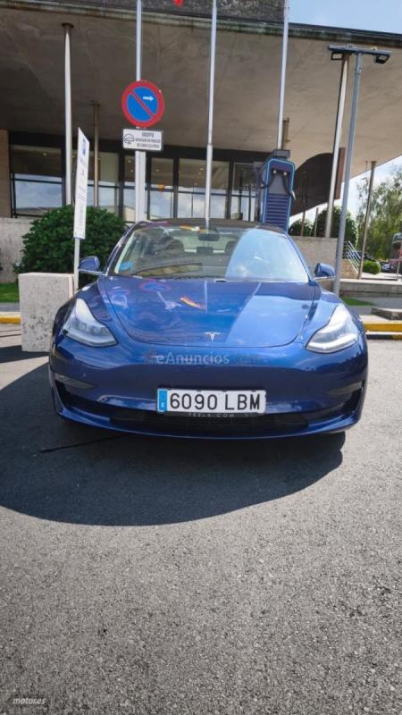 Tesla Model 3 Long Range Dual Motor de 2019 con 134.500 Km por 23.990 EUR. en A Coruna