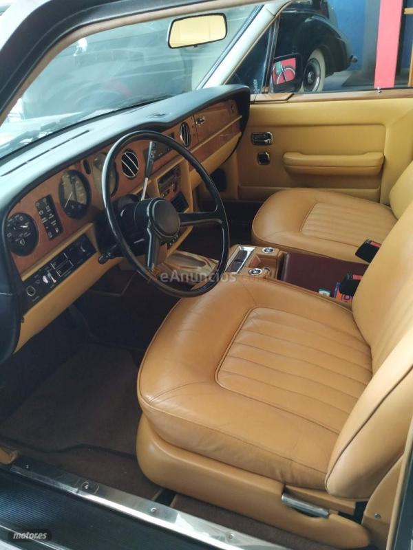 Rolls Royce spirit silver de 1982 con 75.000 Km por 19.500 EUR. en Sevilla