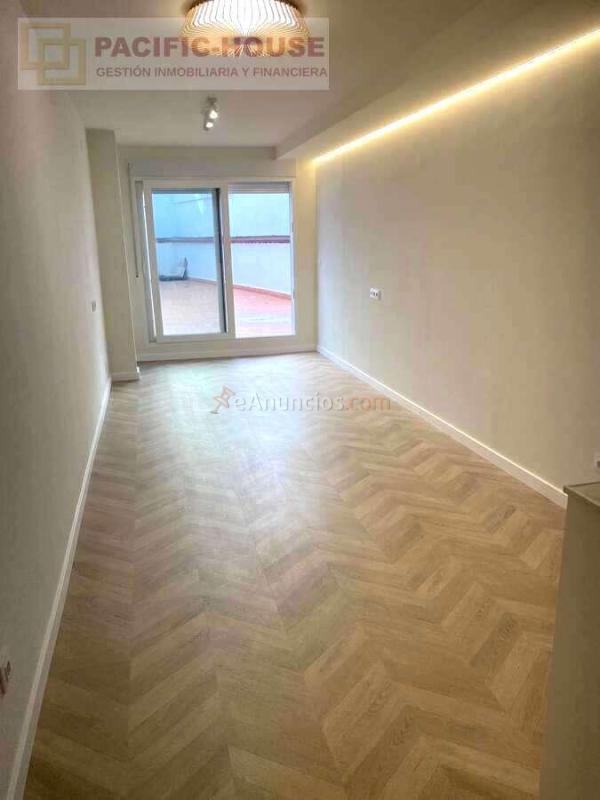 Excelente vivienda totalmente reformada en en el centro de Valencia Ciudad.