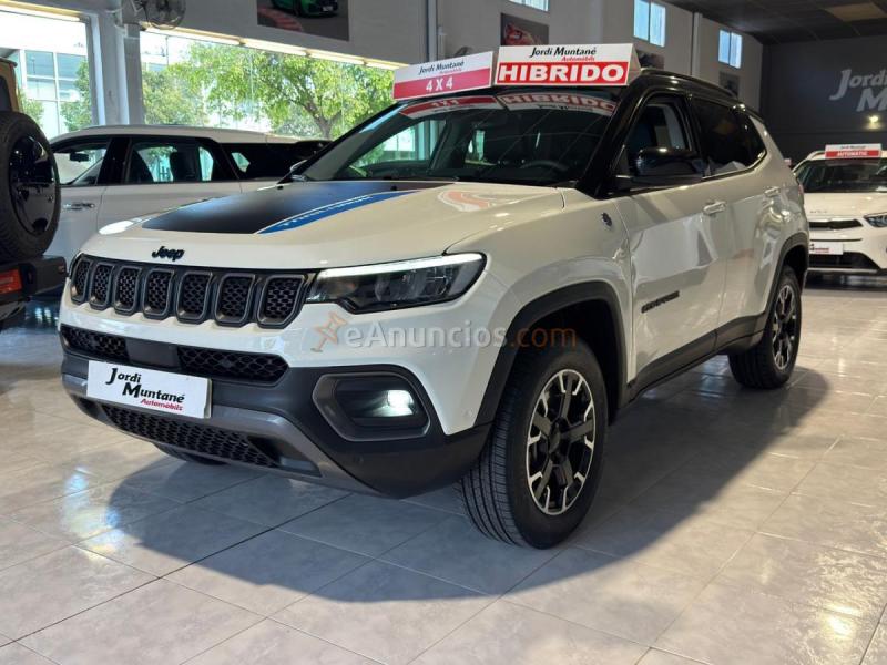 Jeep Compass Trailhawk 4xe PHEV 240 CV .- BAJO CONSUMO .- ETIQUETA CERO EMISIONES .- MUY EQUIPADO .-