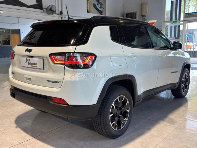 Jeep Compass Trailhawk 4xe PHEV 240 CV .- BAJO CONSUMO .- ETIQUETA CERO EMISIONES .- MUY EQUIPADO .-