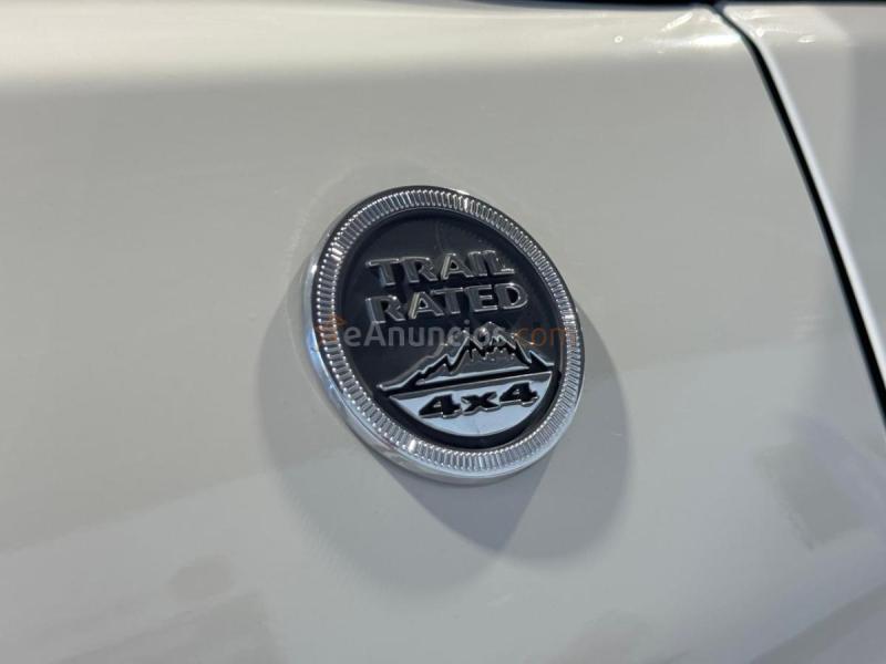 Jeep Compass Trailhawk 4xe PHEV 240 CV .- BAJO CONSUMO .- ETIQUETA CERO EMISIONES .- MUY EQUIPADO .-
