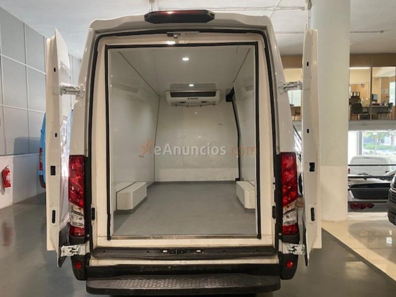 Iveco Daily Furgón 35S16 L2H2 FRIGORIFICO - GARANTIA MECANICA