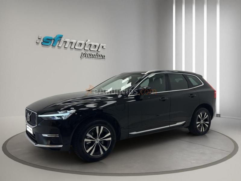 Volvo XC60 2.0 T6 AWD Recharge Core Auto