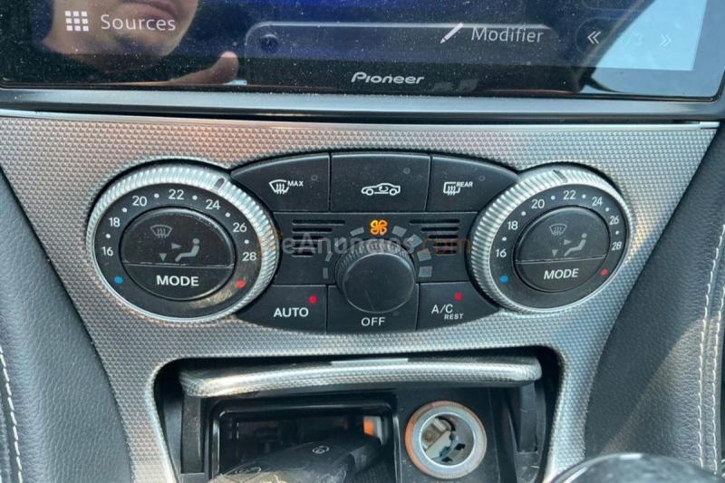 Mercedes Clase SL 350 AMG Line 315cv 