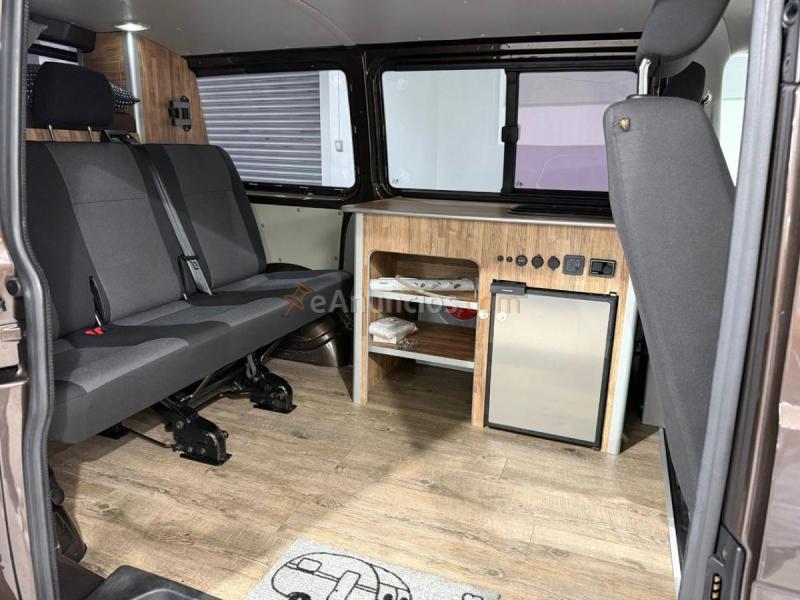 Volkswagen Transporter KOMBI 2.0 TDI