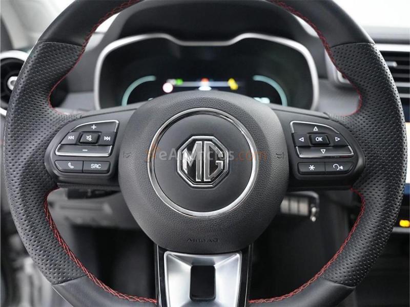 MG ZS 1.5 106CV Luxury MT