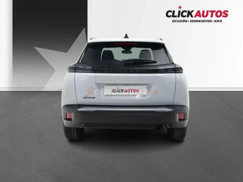 Peugeot 2008 1.2 100CV Allure