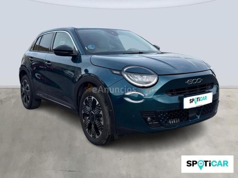 Fiat 600 1.2 MHEV La prima DDCT 74 kW (100 CV)
