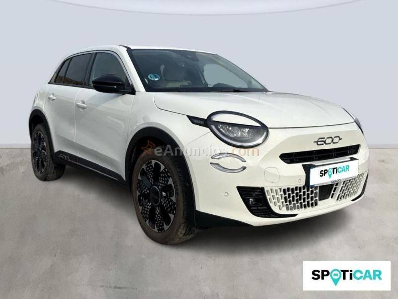 Fiat 600 1.2 MHEV La prima DDCT 81 kW (110 CV)
