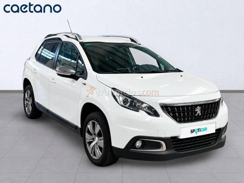 Peugeot 2008   1.2L PureTech 60KW (82CV) Style