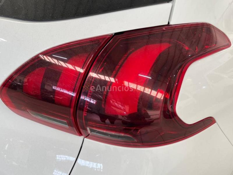 Peugeot 2008   1.2L PureTech 60KW (82CV) Style