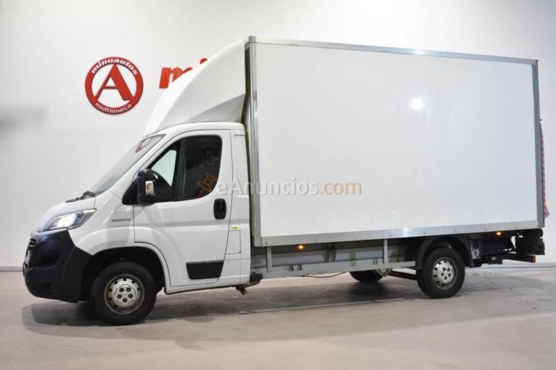 Fiat ducato chasis cabina cabina carrozado paquetero camión 2.3 multijet 140 cv con plataforma 