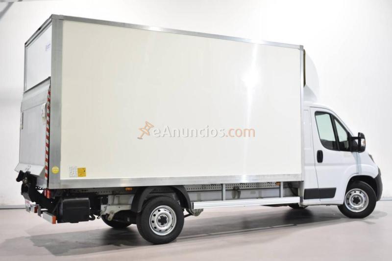 Fiat ducato chasis cabina carrozado paquetera camión 3500 2.3 multijet 130 cv con plataforma elevadora 