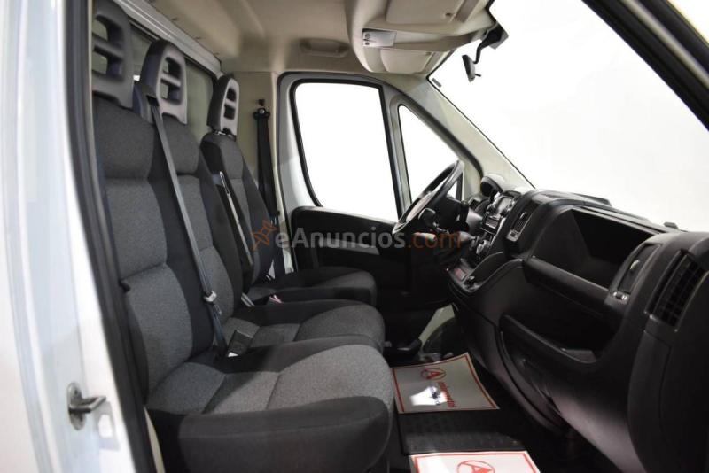Fiat ducato chasis cabina carrozado paquetera camión 3500 2.3 multijet 130 cv con plataforma elevadora 