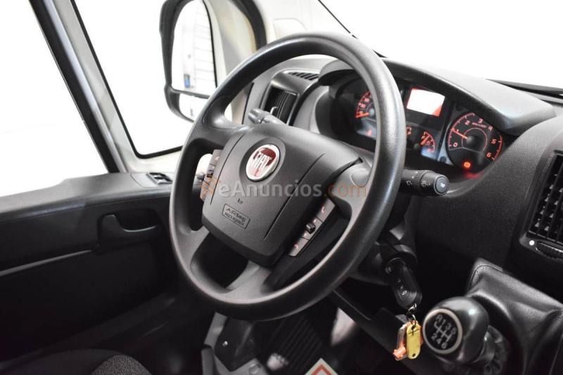 Fiat ducato chasis cabina carrozado paquetera camión 3500 2.3 multijet 130 cv con plataforma elevadora 