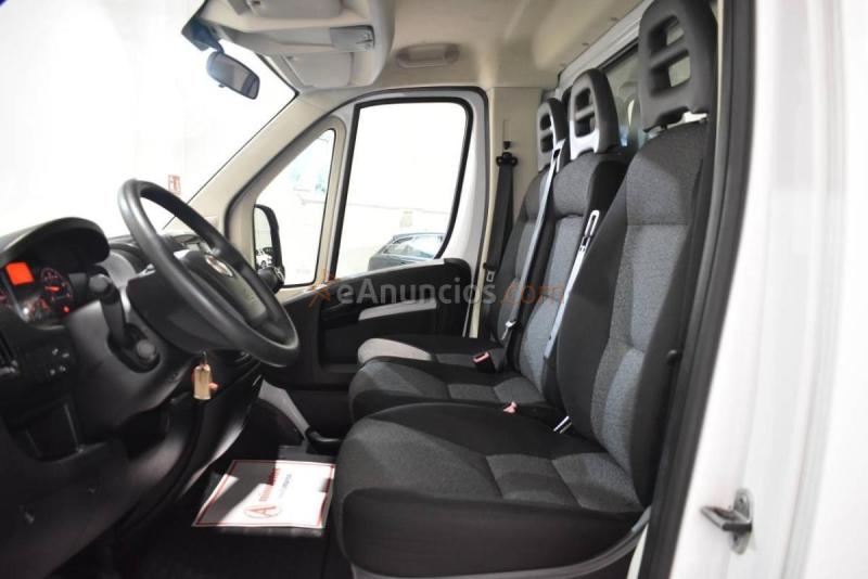 Fiat ducato chasis cabina carrozado paquetera camión 3500 2.3 multijet 130 cv con plataforma elevadora 