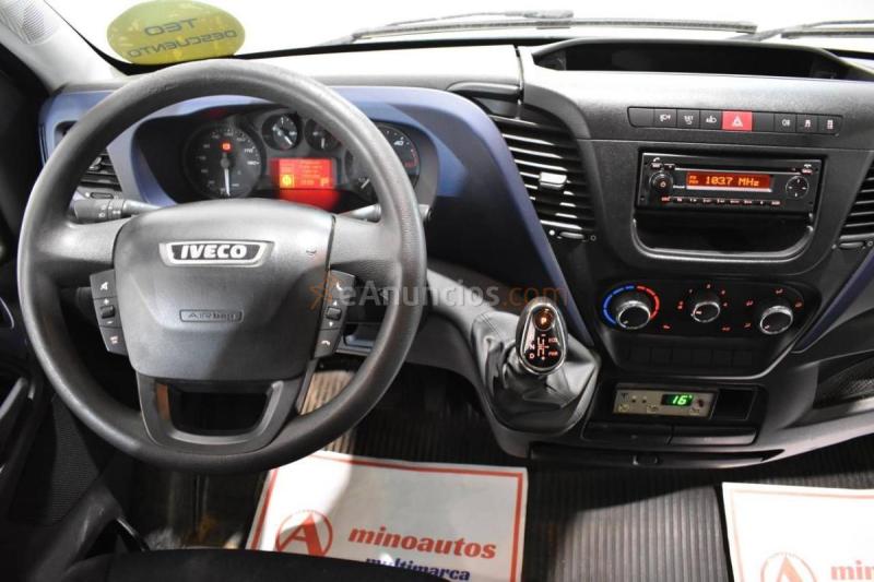 Iveco daily chasis cabina carrozado 35s 16 2.3 td 156 cv hi-matic con equipo de frío thermoking 