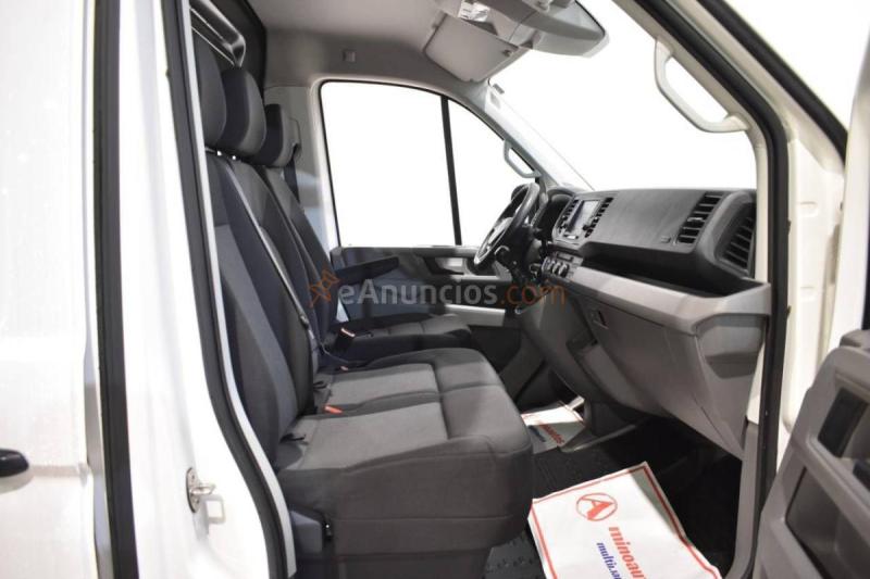 Volkswagen Crafter FURGÓN L3H1 2.0 TDI 140 CV 