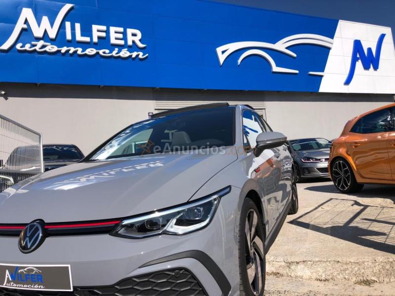 Ford Focus Sedan Trend 1.6 Ti-VCT 105 CV