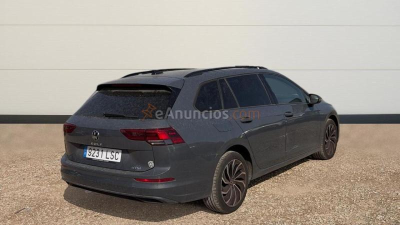Volkswagen Golf 1.0 ETSI 81KW DSG LIFE VARIANT 110 5P