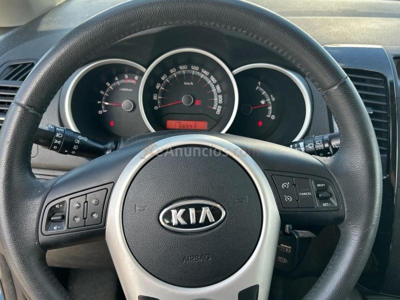 Kia Venga 1.6 CRDI VGT EMOTION 128 5P