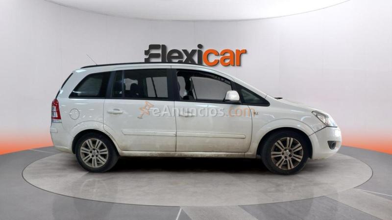 Opel Zafira 1.6 16v Family 