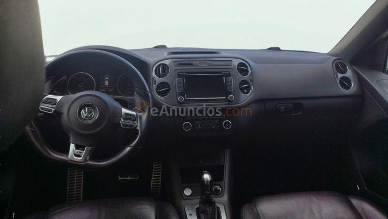 Volkswagen Tiguan 2.0 TDI 177cv DSG 4x4 R-Line BMT 