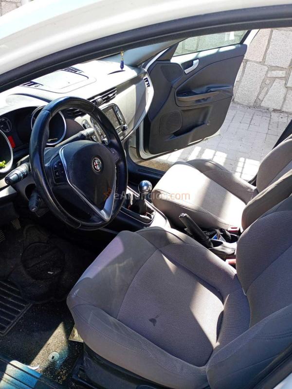 Alfa Romeo Giulietta 1.6 JTDM 105cv Sprint 