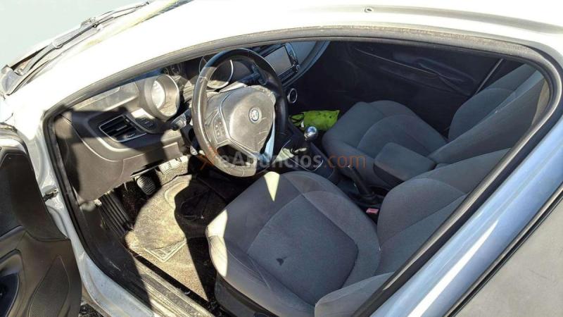 Alfa Romeo Giulietta 1.6 JTDM 105cv Sprint 