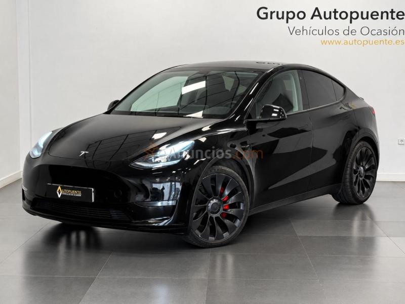 Tesla Model Y PERFORMANCE 4WD