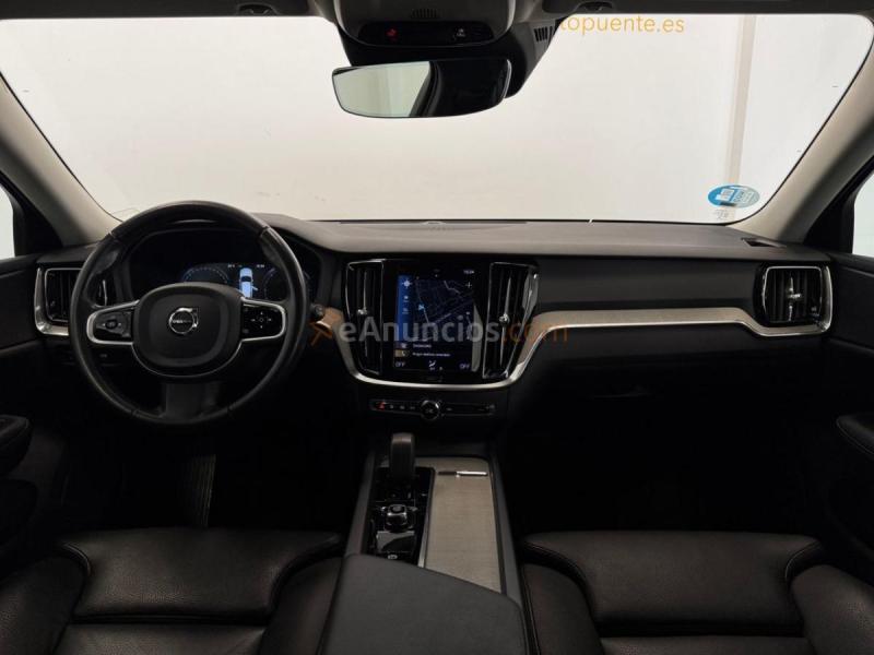 Volvo V60 Cross Country 2.0 B4 D PRO AUTO