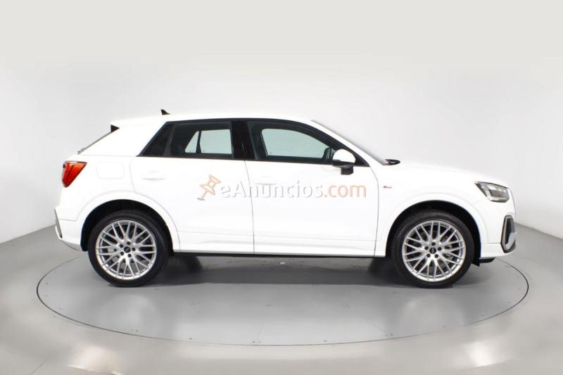 Audi q2 1.5 35 tfsi s tronic adrenalin edition 5p
