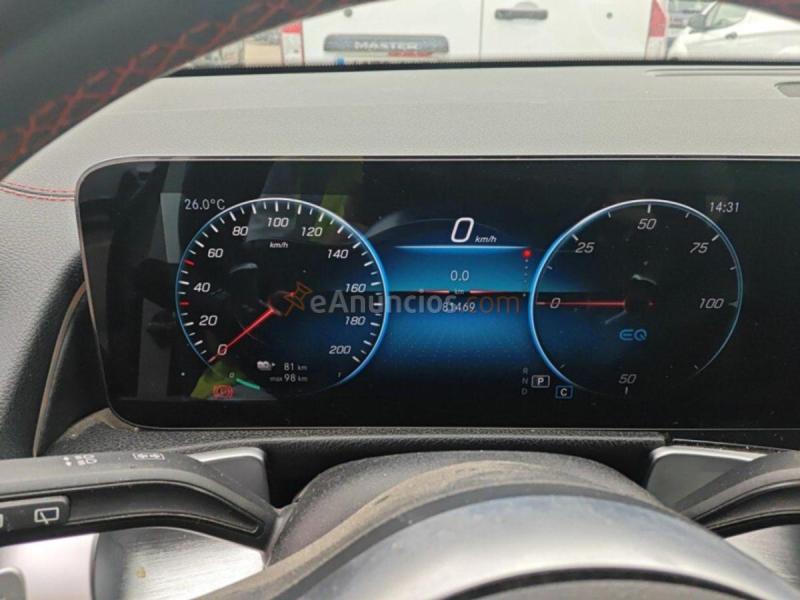 Mercedes EQB EQB 300 4MATIC 
