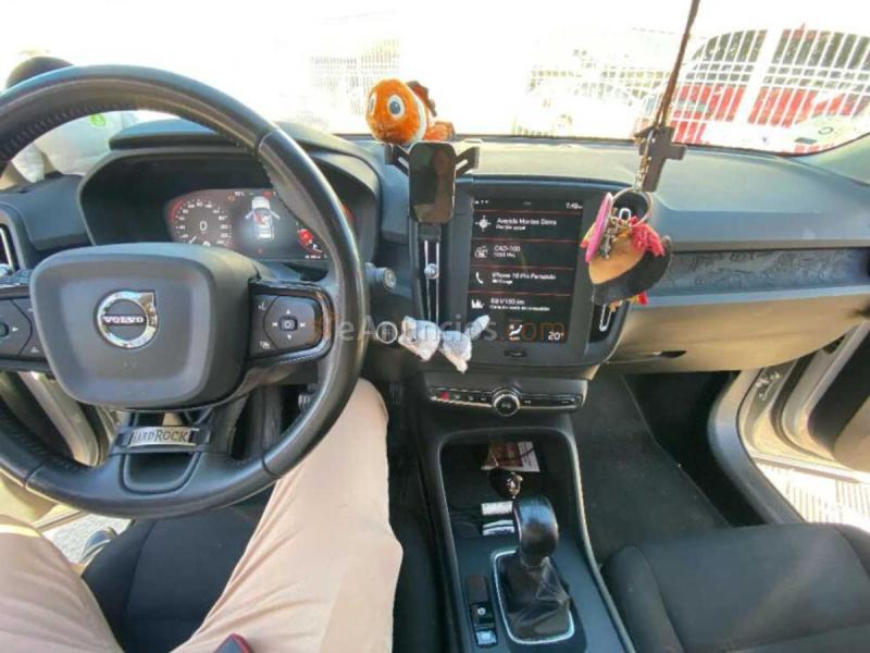 Volvo XC40 1.5 T3 Momentum 