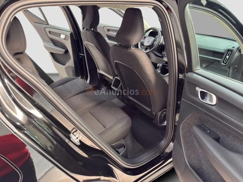 Volvo XC40 D3 Momentum 150 c.v