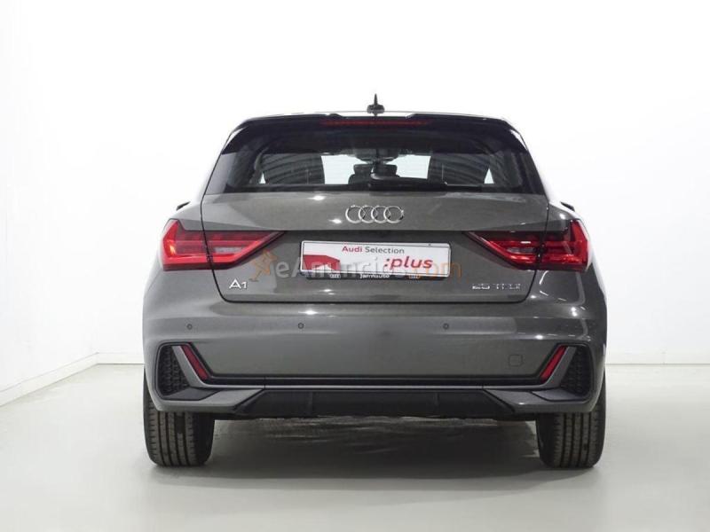 Audi A1 Adrenalin edition 25 TFSI 70 kW (95 CV)
