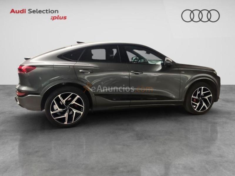 Audi Q6 e-tron Black Line Performance 240 kW (326 CV)