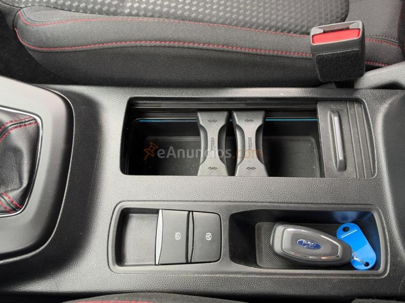 Ford Focus 1.0 Ecoboost MHEV 92kW ST-Line X