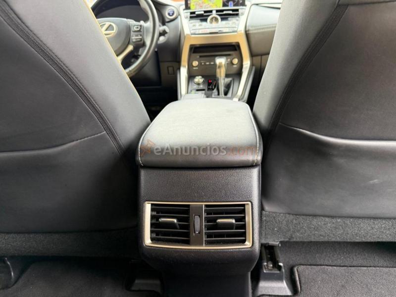 Lexus NX 2.5 300h Luxury 4WD